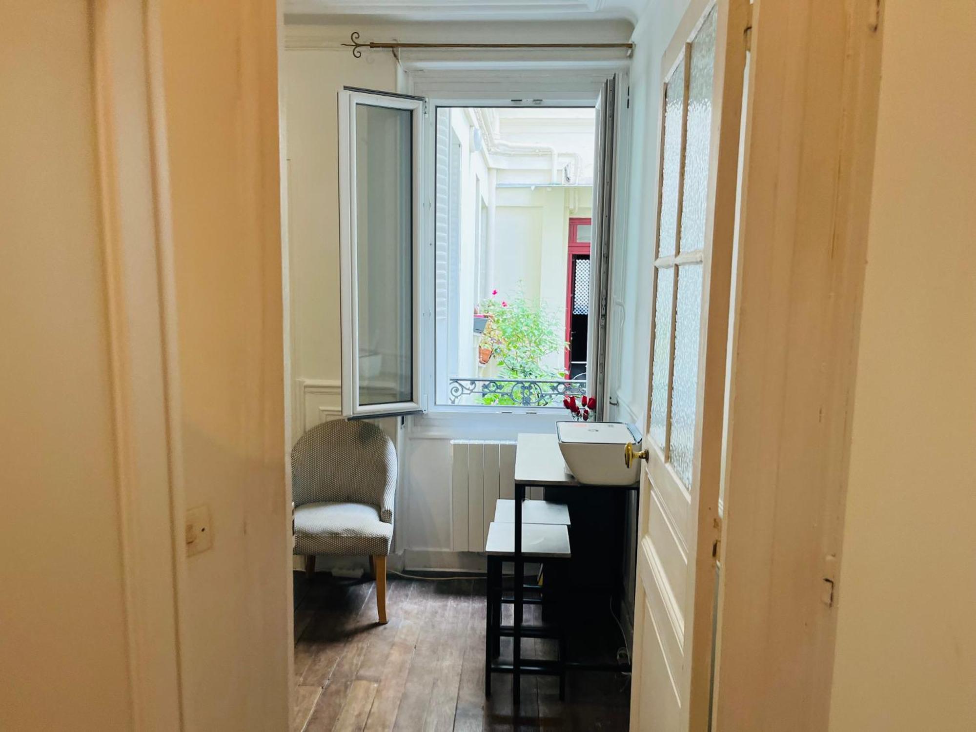 Apartment In Montmartre, Paris, Near Sacre-Coeur Read Host Profile For Booking Exteriör bild